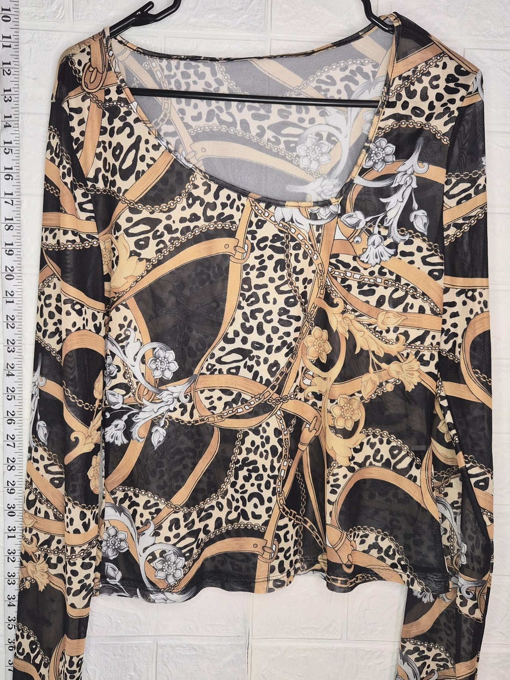 SHEIN Black and Tan Chain & Animal Print Scoop Neck Long Sleeve Top